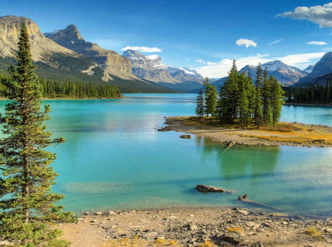 029_Spirit Island Maligne-See Jasper-Nationalpark - 41 - Copyright aiisha – Fotolia.com - Lernidee Reisen-Schoene Aussichten Touri